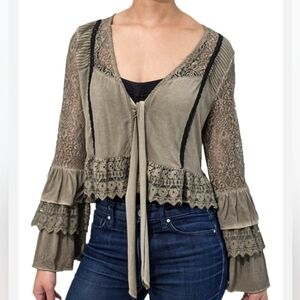 Lace sleeve knit jacket